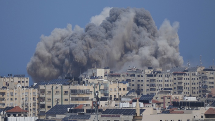 Smoke rises following an Israeli airstrike in Gaza City, Thursday, Oct. 12, 2023. Photo / AP