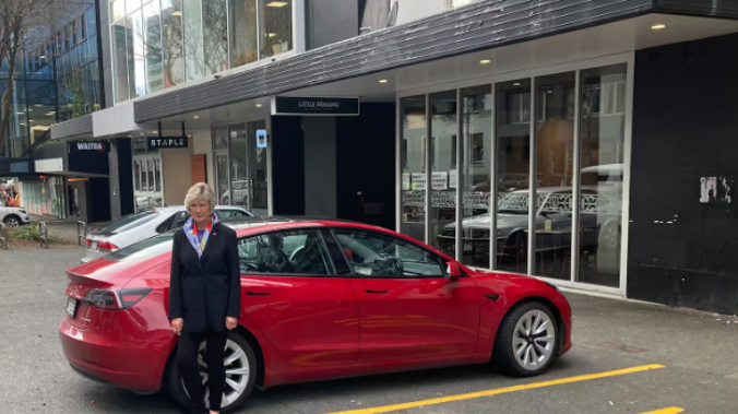 Former Wellington mayor Dame Prendergast who received a ticket for parking on a footpath in an area she says is ambiguous. Photo / Catherine Hutton