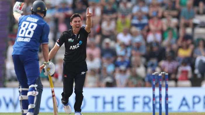 Trent Boult of New Zealand appeals for the wicket of Joe Root. (Photo / Getty)