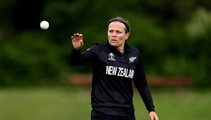 Lea Tahuhu: New Zealand bowler admits she didn't see her axing from the national cricket side coming