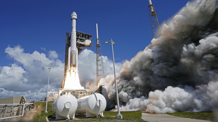 Boeing's Starliner capsule atop an Atlas V rocket lifts off from Space Launch Complex 41 at the Cape Canaveral Space Force Station on a mission to the International Space Station, Wednesday, June 5, 2024, in Cape Canaveral, Fla. (AP Photo/John Raoux)
