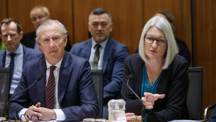 ANZ NZ chairman Scott St John (left) and chief executive Antonia Watson answering questions at the inquiry into banking sector competition. Photo / Mark Mitchell
