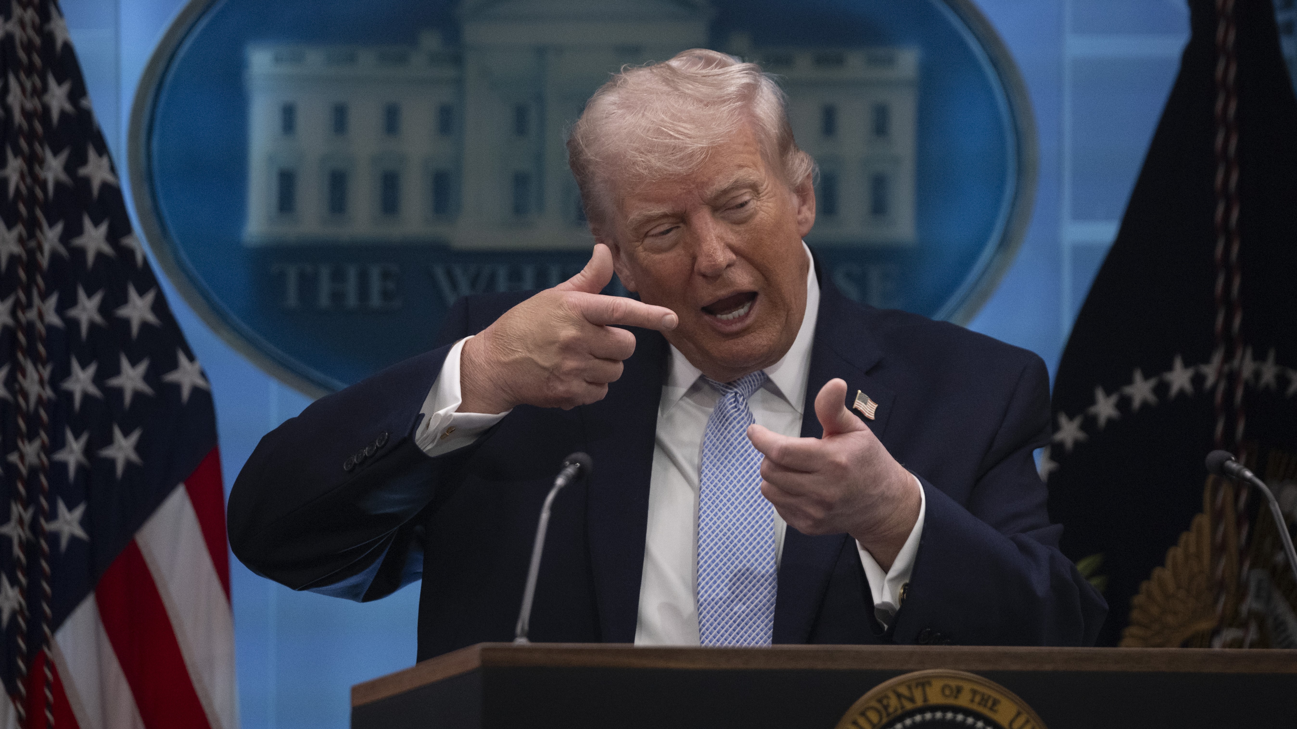 US military members concerned for their safety amid Trump's 'disconcerting' threats - former General 