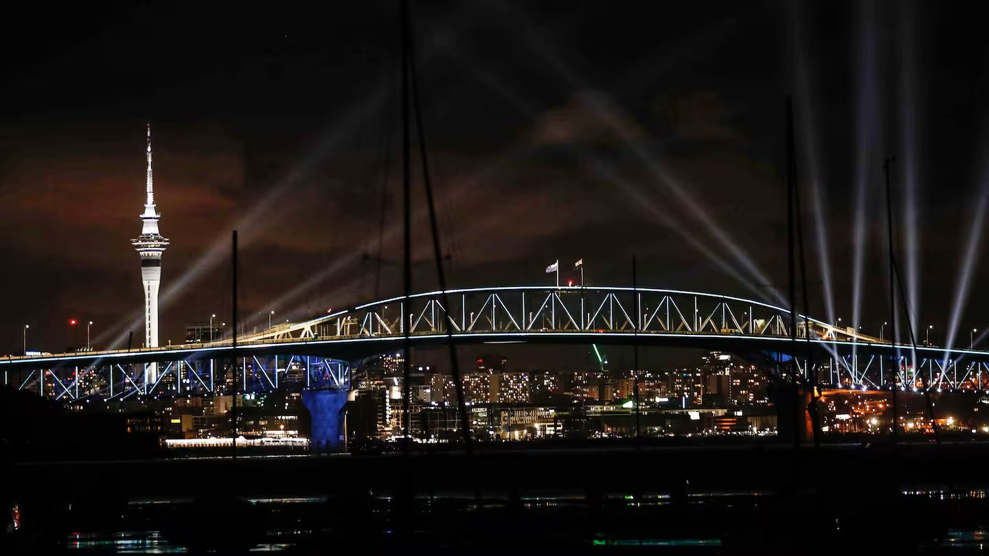'Everything's up for grabs': Auckland Council reportedly looking for new Harbour Bridge sponsor 