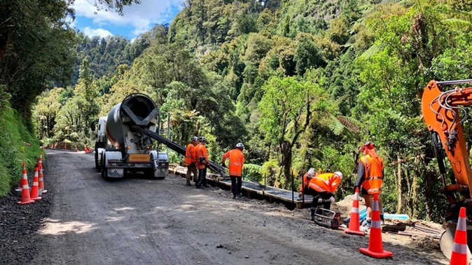 Roadworks to seal Tāngarākau Gorge on the Forgotten World Highway will continue in the new year.