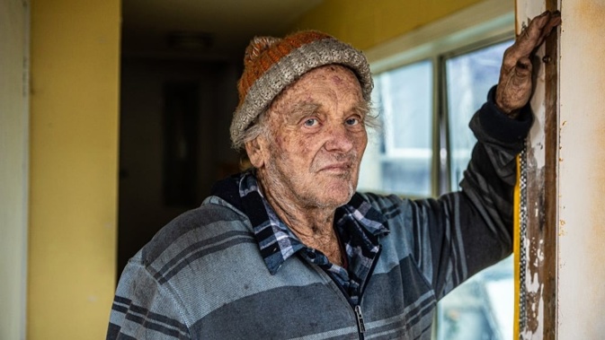 John Boardman, 87, almost had his $800k home seized by his neighbours to pay a $51k debt. His neighbour say he's refused to pay his body corporate insurance for years. Photo / Jason Dorday