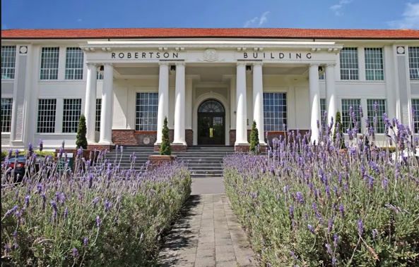 St Cuthbert's College is one of New Zealand's best-performing schools for academic results. (Image: St Cuthbert's)