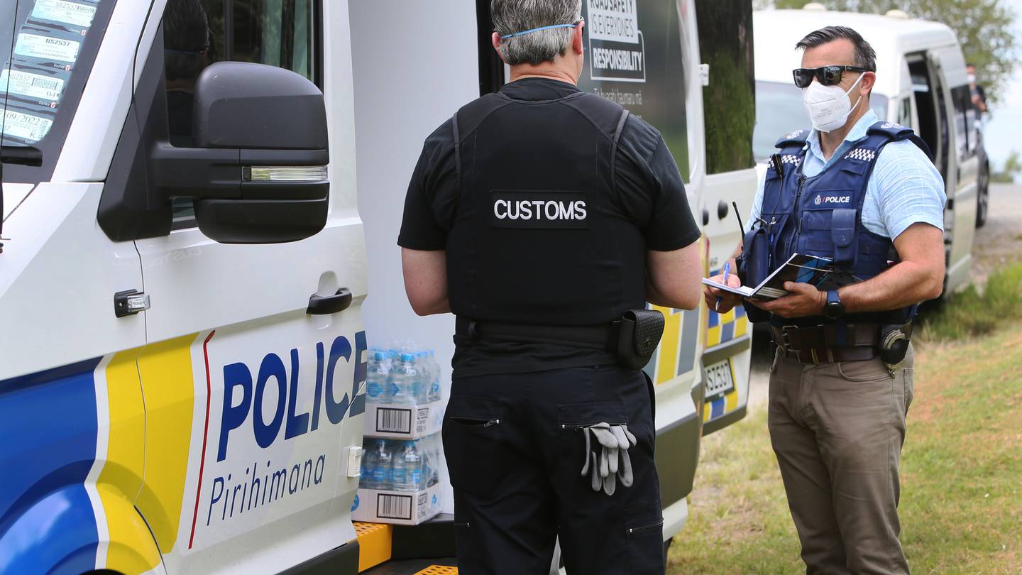 Detective Senior Sergeant Kevan Verry, of the Northland Organised Crime Unit, at Friday's big drug bust in Northland, which came a day before a secret P lab was found in Mangonui. (Photo / NZ Herald)