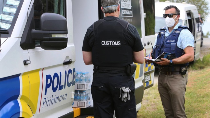 Detective Senior Sergeant Kevan Verry, of the Northland Organised Crime Unit, at Friday's big drug bust in Northland, which came a day before a secret P lab was found in Mangonui. (Photo / NZ Herald)