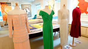 PHOTOS: Royal wedding cake and Princess Diana's dresses up for auction