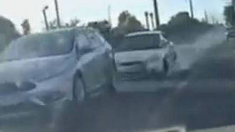 Cloud of smoke: Car rams another vehicle in scary footage of crash