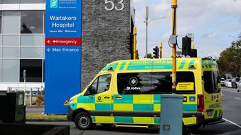 Record 845 people in hospital with Covid, 21,000 new cases today; GPs under pressure