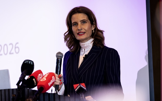 Job Cuts Loom: Minister Aims to Reduce Public Sector to 1% by 2029