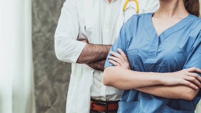 'Just come to bed with me': Male nurse censured for sexually harassing colleague 