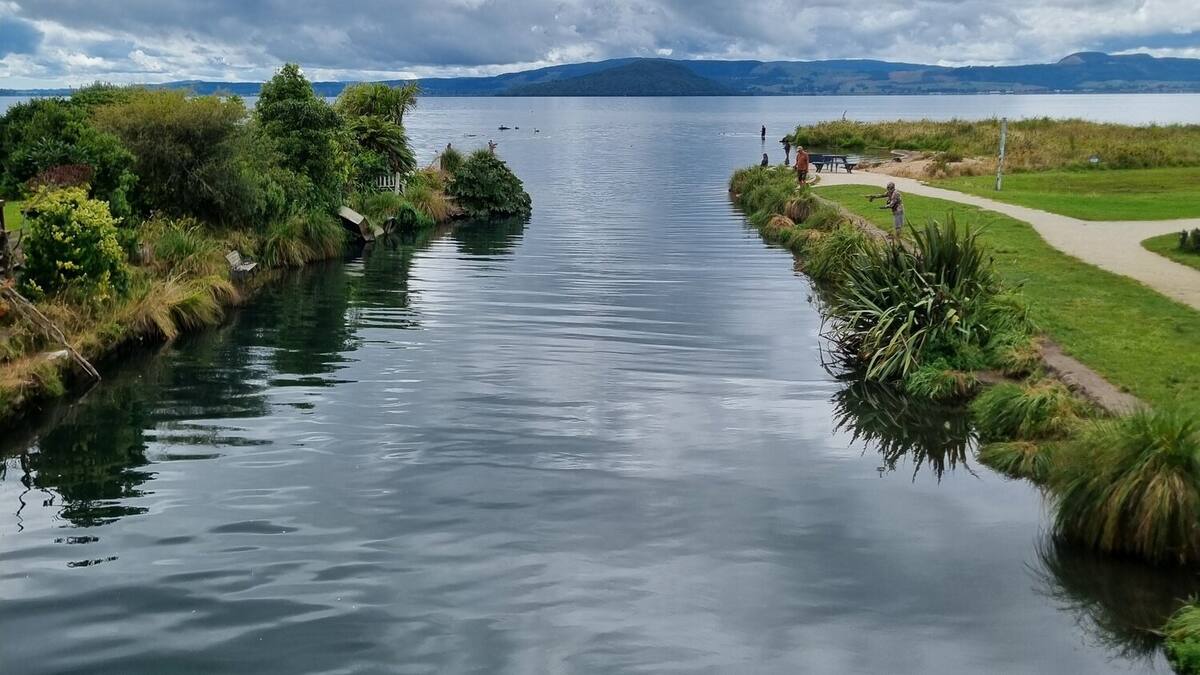 'Brazen': Masked trio confronts rangers at Rotorua stream over seized gear