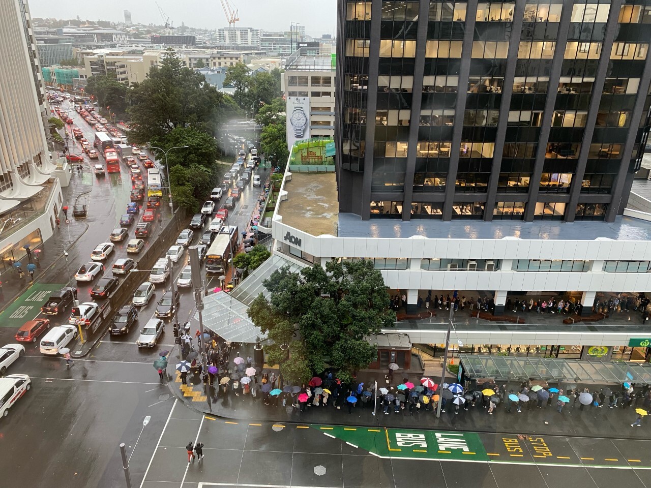 Auckland emptied out as people in the CBD sought to get home early. Photo  Padraig Brown