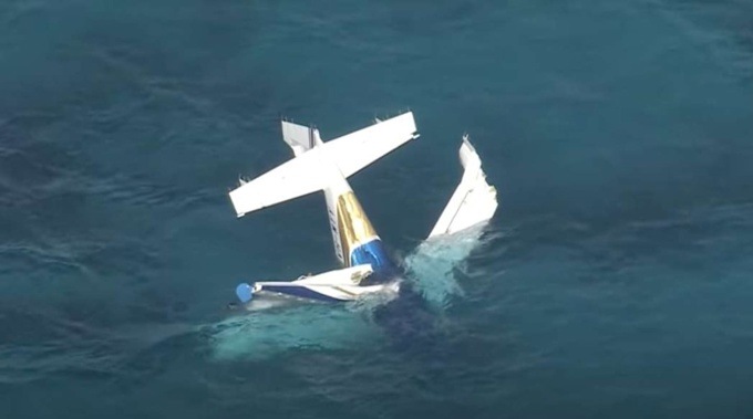 A small seaplane ferrying European tourists plunged into the ocean off Western Australia. Photo / ABC News