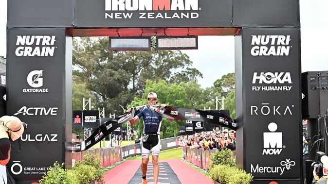 Dan Plews wins the Nutri-Grain Ironman in Taupō, 2022.