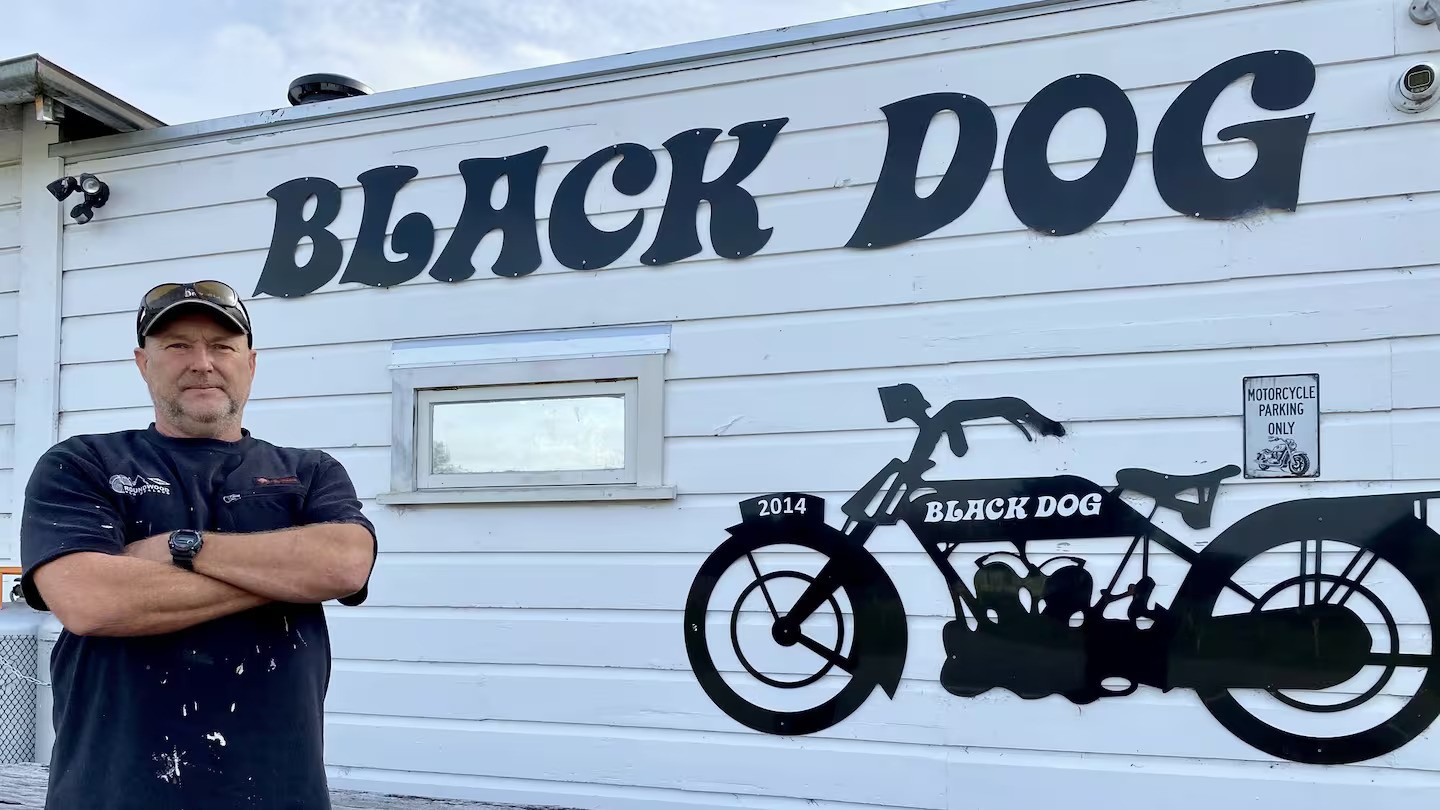 Black Dog Tavern owner fears he could lose liquor licence after allowing 21-year-old to drink from yard glass