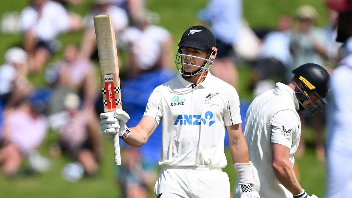 D'Arcy Waldegrave: Sportstalk host on the ongoing cricket test against the