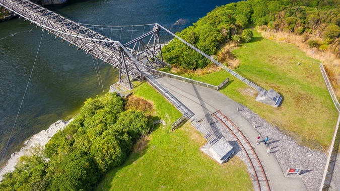 Woman and dog found after 20 hours missing near Greymouth