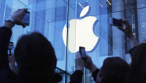 Apple loses top spot in China as smartphone sales slump