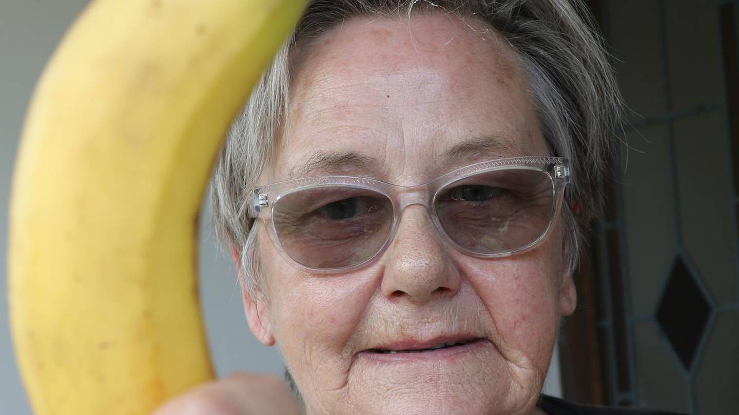 Rose Kerr wants an end to free bananas in supermarkets after she slipped and fell on a banana in The Palms' Countdown supermarket. (Photo / Star Media via Otago Daily Times)