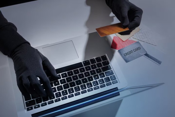A prolific fraudster faces dozens of charges after allegedly racking up over $100,000 in trade debt under someone else’s identity. Photo / 123rf