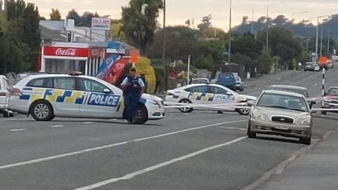 Cordons were in place this morning from an early morning double shooting in Invercargill. Photo / Supplied