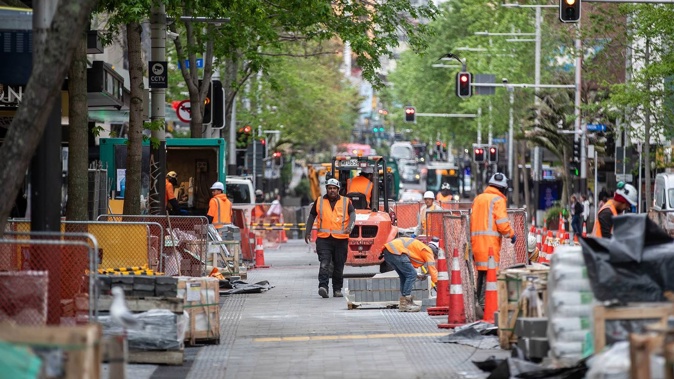 The official rate is now 3.9 per cent. This marks an increase from the previous 3.6 per cent. Photo / Michael Craig
