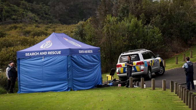 Person found deceased in West Auckland reserve 