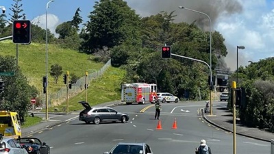‘It was difficult to breathe': Electric bus catches fire after crashing into Auckland overpass
