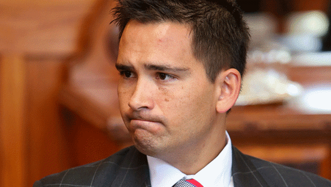 Transport Minister Simon Bridges says the accident investigation report on the Rena's grounding on the Astrolabe reef, highlights practices that were substandard (Getty Images)