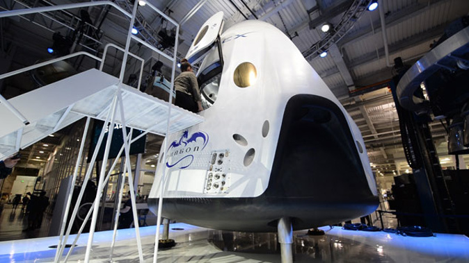 SpaceX's new seven-seat Dragon V2 spacecraft (Getty Images)