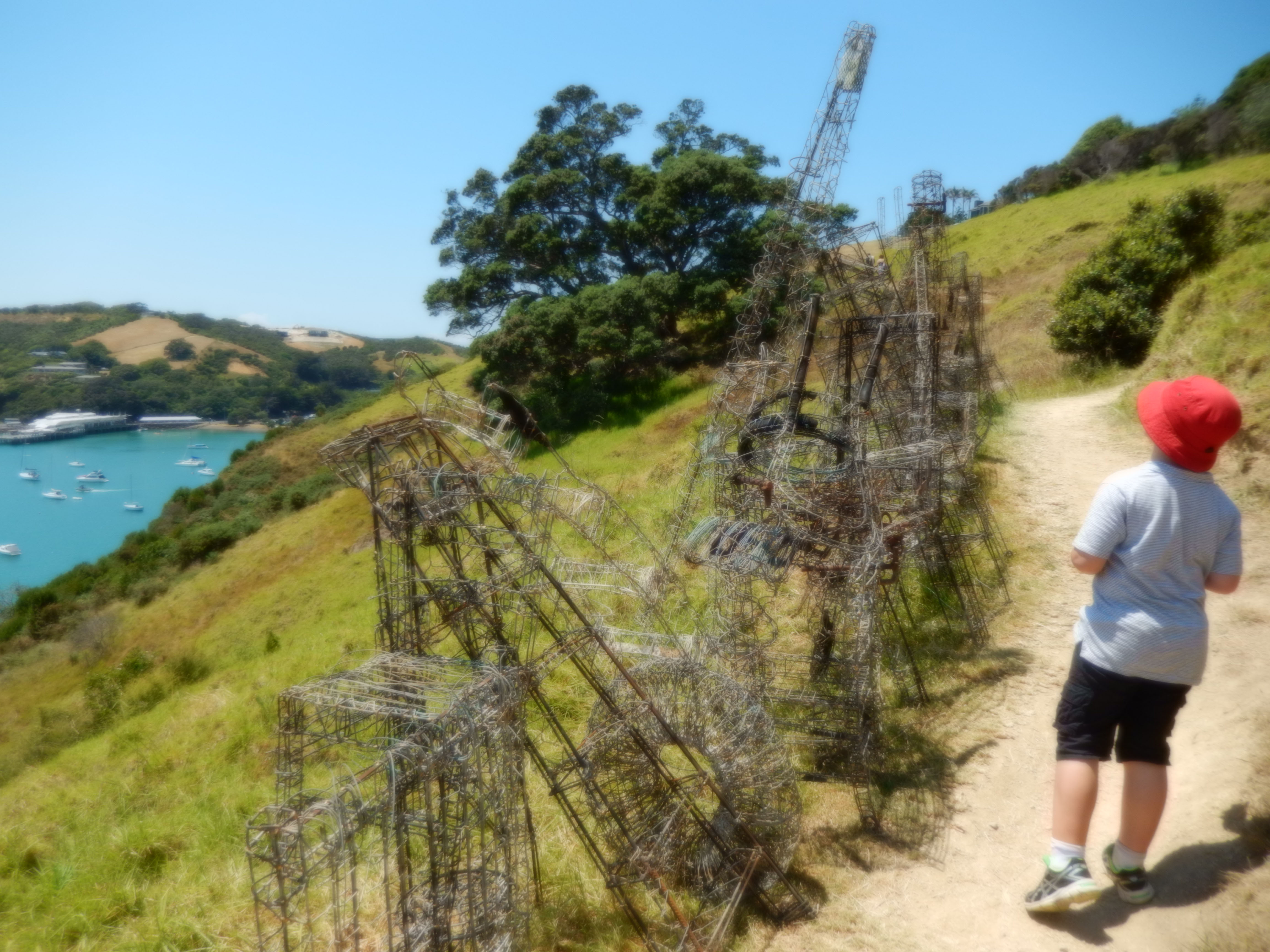 Colonial Fence - a modern day tinker by Jeff Thomson