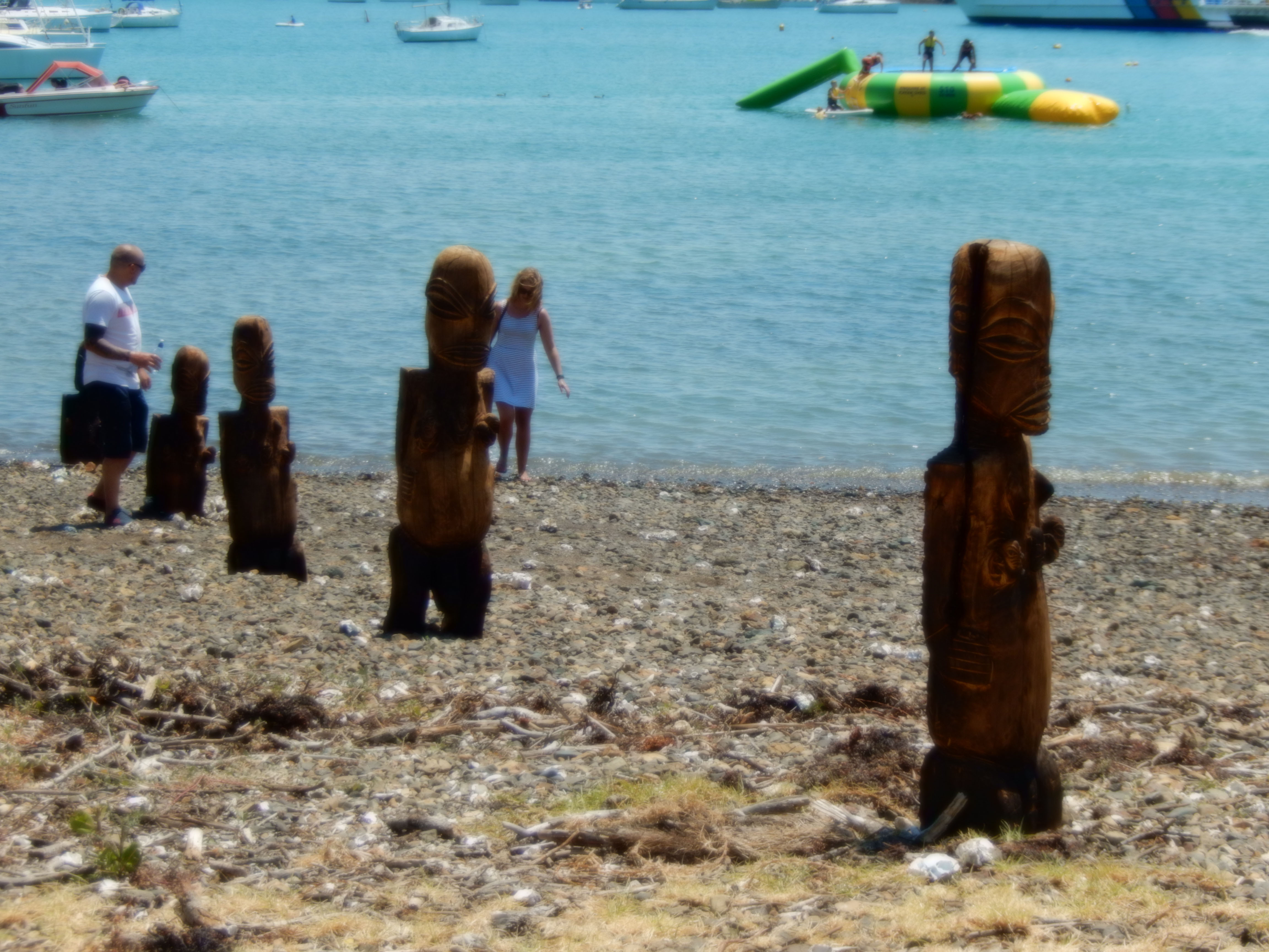 The Return of Manuruhi by Ioane Ioane