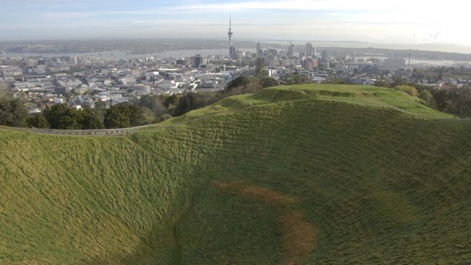 The crater of Mount Eden (Getty Images)
