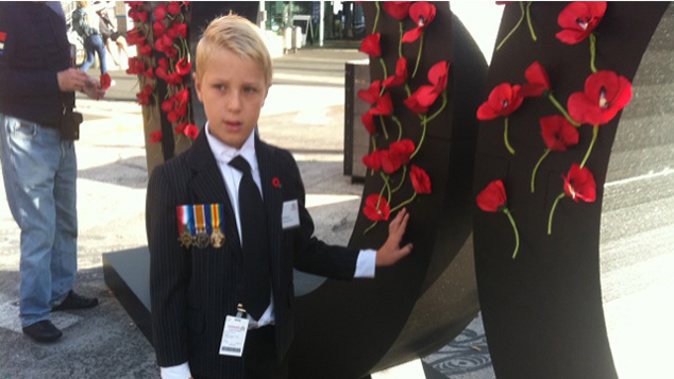 A child at the ANZAC Commemoration (Sam Thompson) 