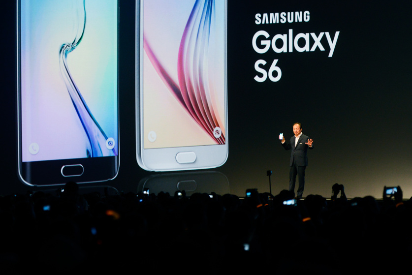 CEO and President of Samsung JK Shin presents the new Samsung Galaxy S6 during the Mobile World Congress.