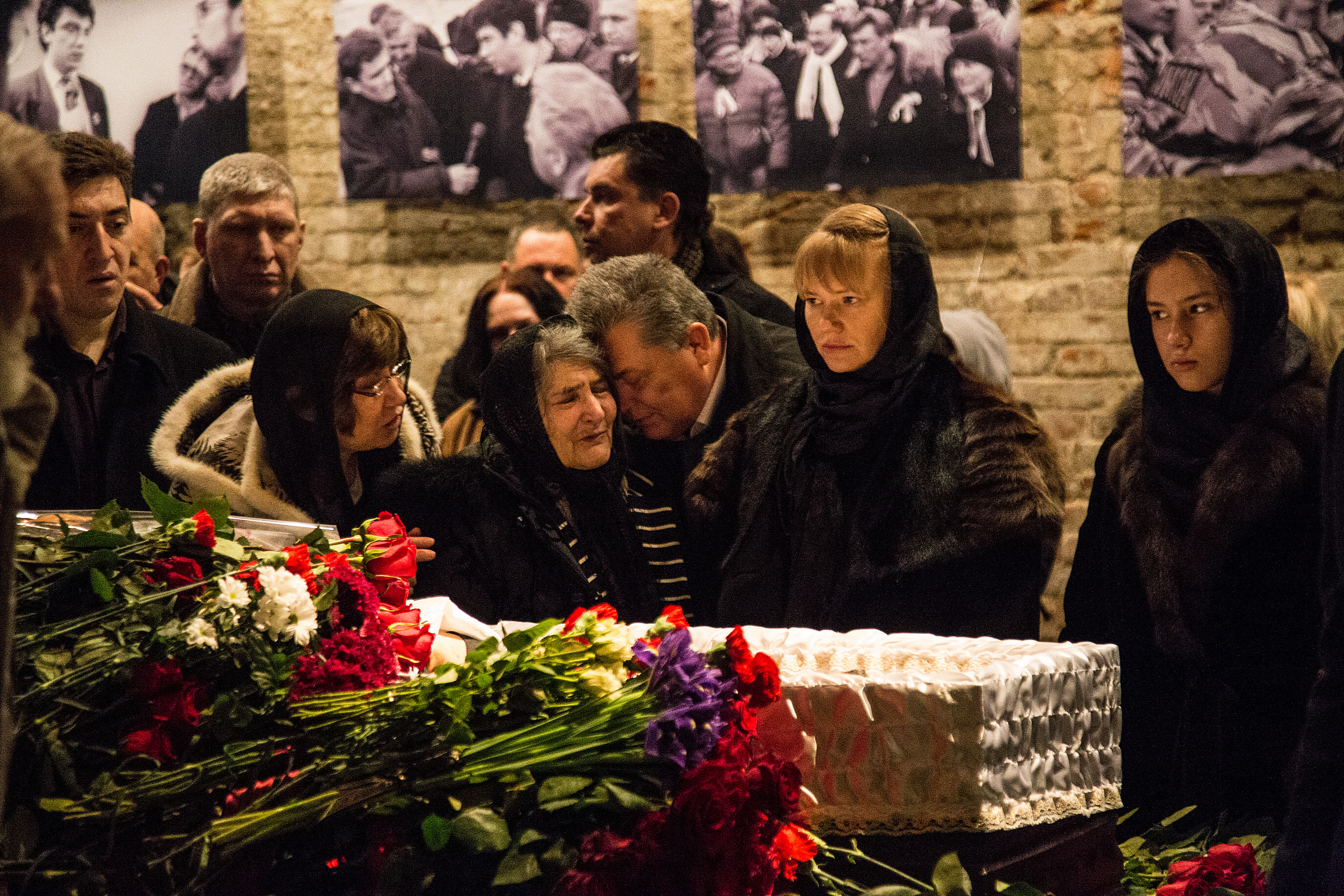 Members of Nemtsov family stand near coffin and pay their last respects at the coffin of Russian opposition leader Boris Nemtsov during a farewell ceremony on March 3, 2015 in Moscow, Russia. 