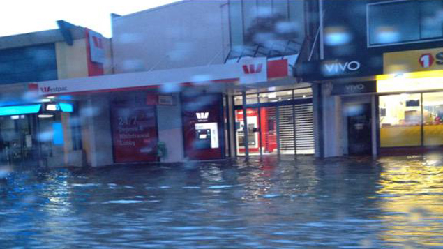 Photo: Twitter/@_victoriajayne_