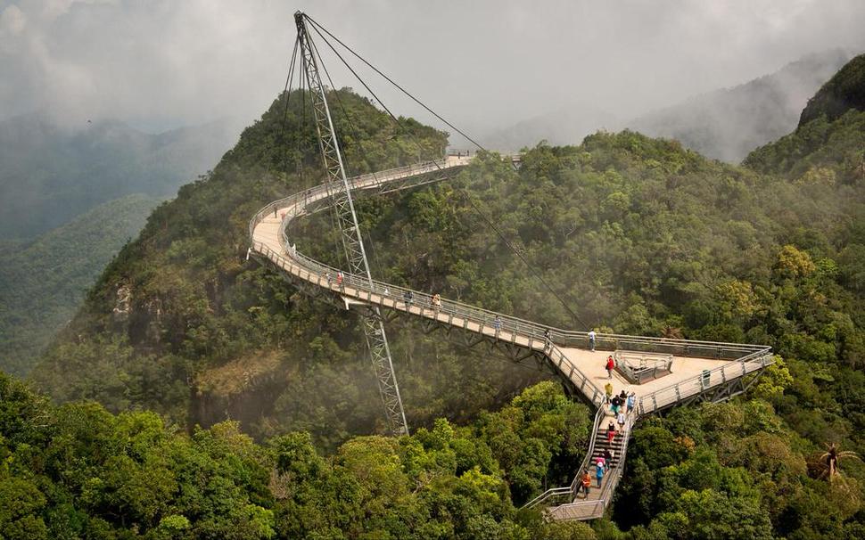 Langkawi Sky Bridge, Malaysia (Photo: mytravelphotos.net)