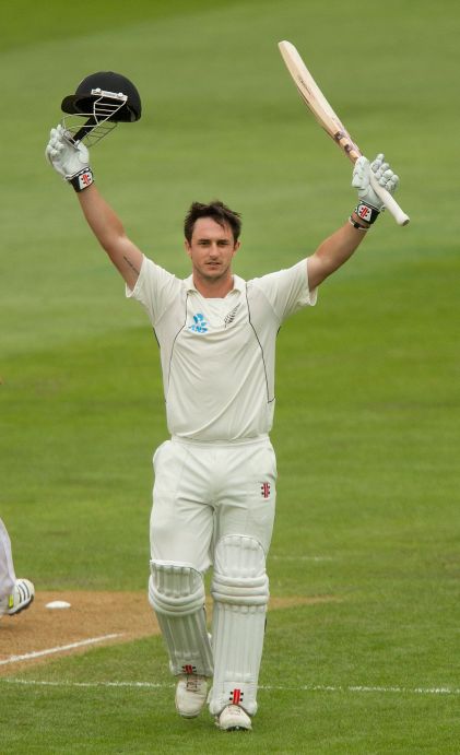 Rutherford made his debut and scored his only world class innings to date, making 171 as New Zealand took a huge lead. 