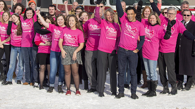 Pink Shirt Day advocates in Canada (Getty Images) 