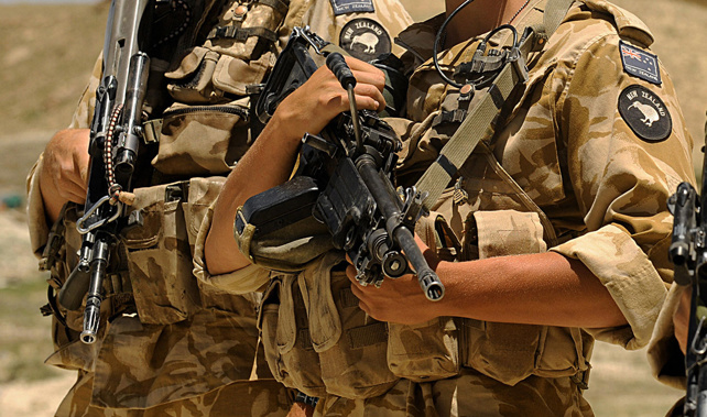 NZDF troops in desert camouflage uniform (Getty Images)
