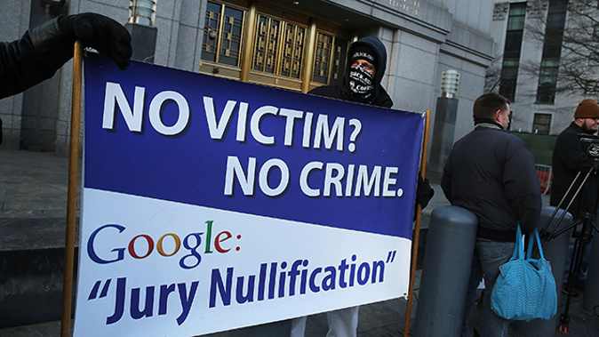 Supporters of Ross Ulbricht at his trial (Getty Images) 