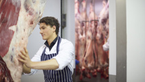Slaughtermen to work more for same pay