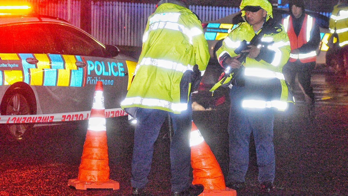 Police investigate a death at a home in Auckland suburb Ōtāhuhu. Photo / Darren Masters