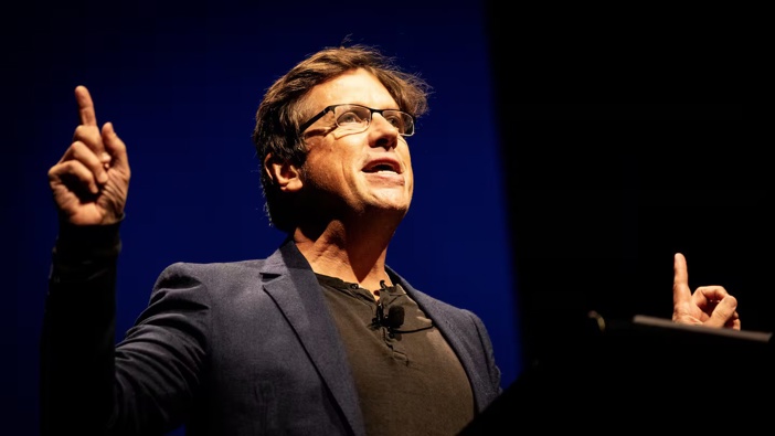 Matt Heath at the New Zealand International Comedy Festival’s Great Debate. Photo / Jason Oxenham