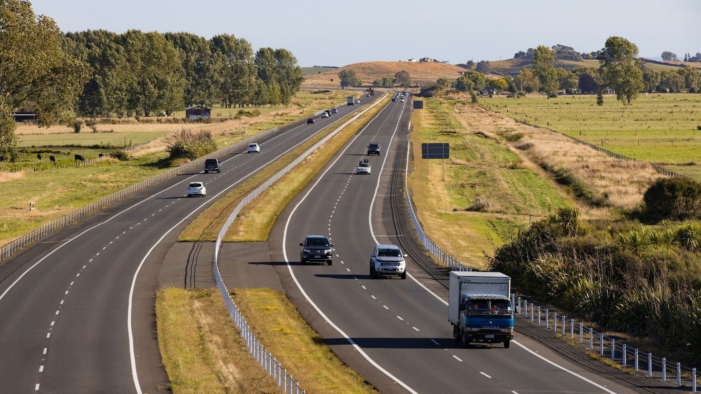 Fulton Hogan employee dies while helping stranded driver on Waikato Expressway worksite